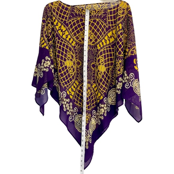 Shaw scarf poncho purple yellow LSU themed Tiger's eye Emerson Street Size S/M - Picture 7 of 7